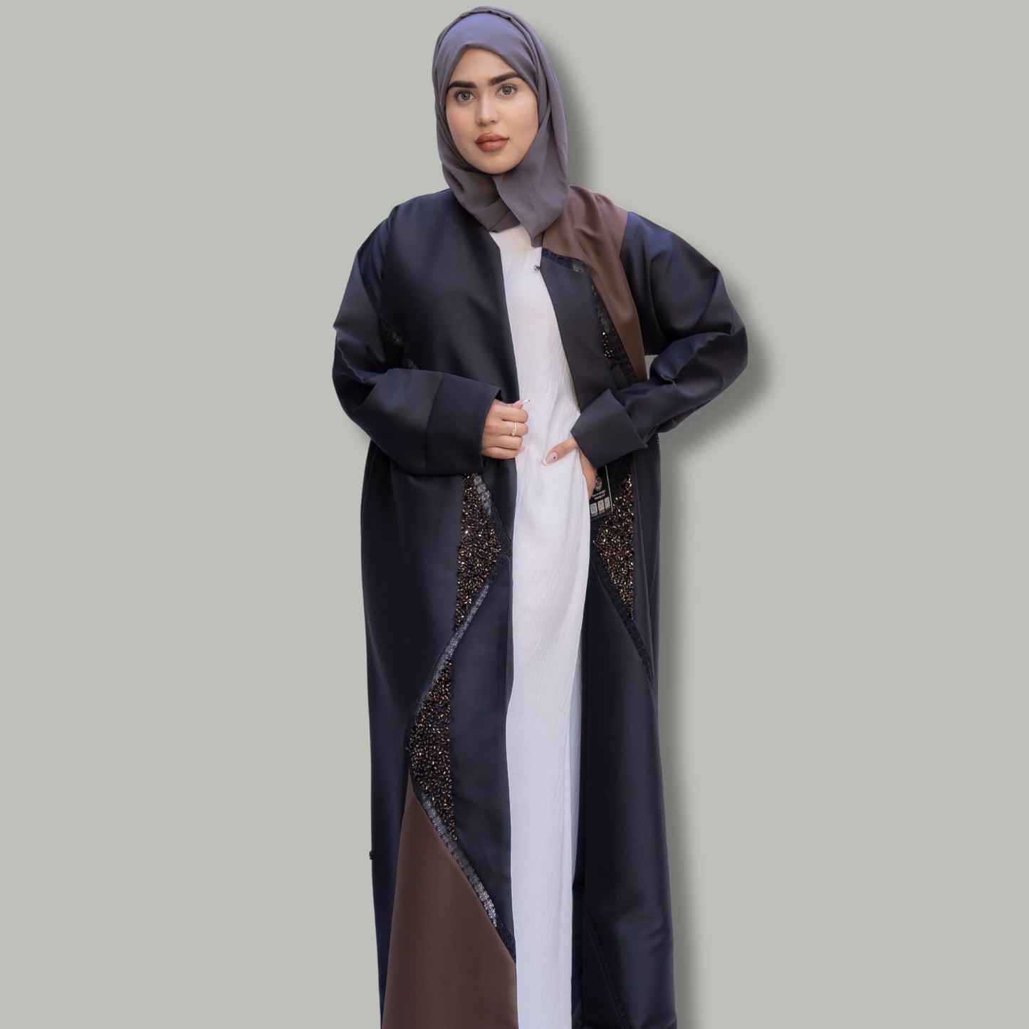 Exclusive Winter Satin Abaya in Black and Brown - SQ0X12