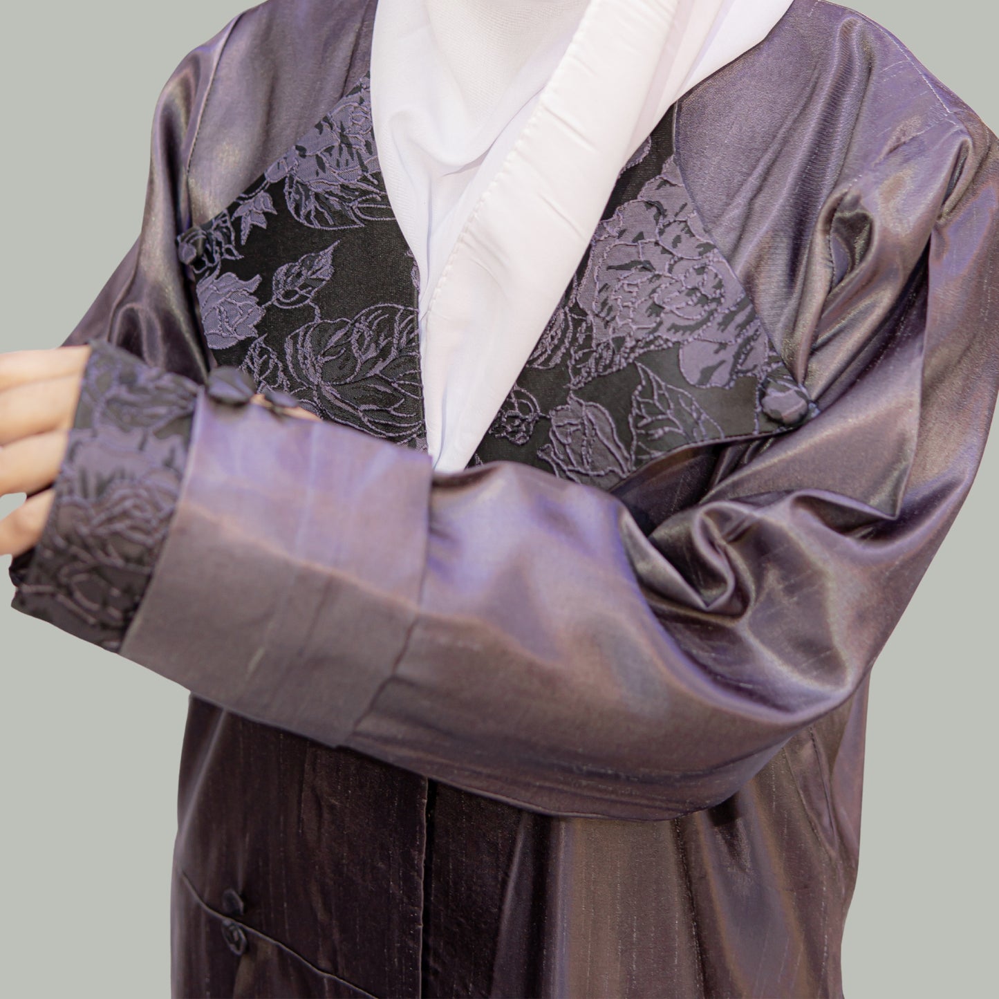 Dark Purple Shiny Abaya with Collar Design - SQ0X13